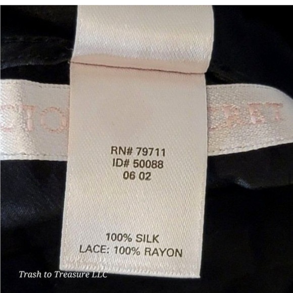 Vintage Victoria's Secret Black Embroidered Slip Dress Gown 100% silk M - Picture 9 of 10